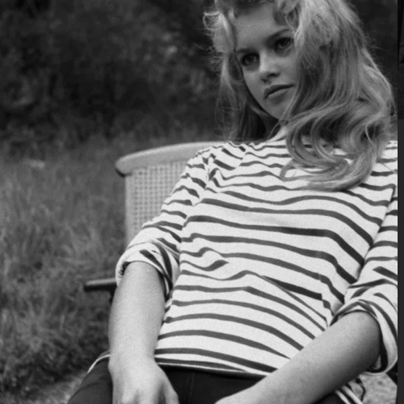 Vintage Tops - Vintage Breton Striped T-Shirt Made in France Size Small